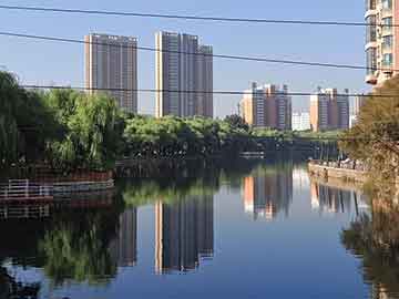 澳彩图库老图库图纸,浙江男子到河南旅游3个月胖30斤